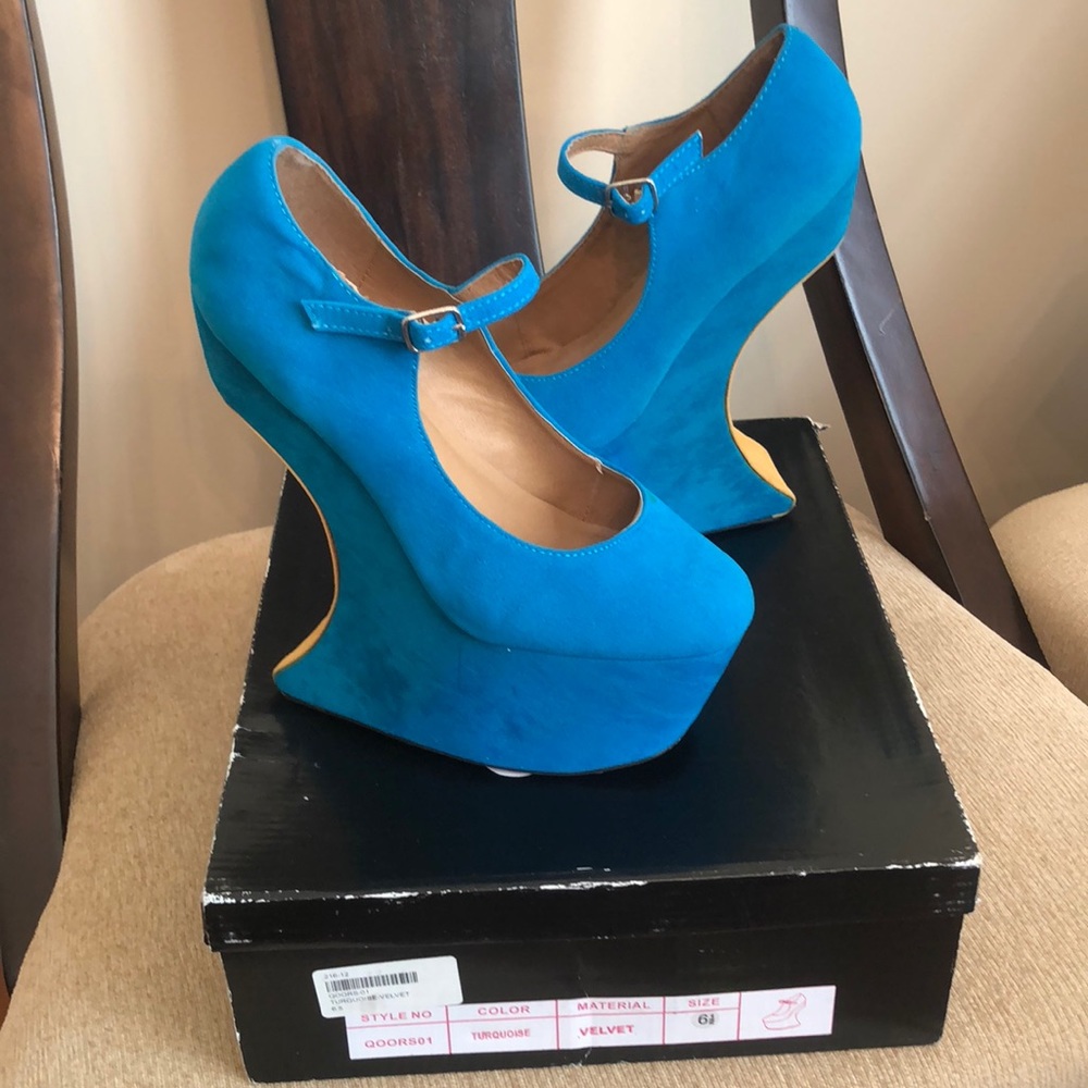 BUMPER VELVET TURQUOISE PLATFORM HEELS